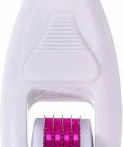 Beste recensies van ? DRS 6 In 1 Derma Roller Kit Micro Naalden | Bestseller | 1200/1.5mm, 720/1.0mm, 300/0.5mm + Tool Met 12 Naalden + Siliconne Gezichtskam + Desinfectie Basis | Gezichts- En Huidverzorging | 6 In 1 Paars ? -Tom Ford Shop 354x840 5