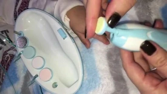 Uitgang ? CK Webhandel Elektrische Baby Nagelknipper Nagelschaartje Nagelvijl Nageltrimmer Nagelsetje - Veilig En Zacht - Voor Baby En Volwassenen - Ultra Stil (slapend Knippen) - Draadloos ✔️ 2 Uitgang ? CK Webhandel Elektrische Baby Nagelknipper Nagelschaartje Nagelvijl Nageltrimmer Nagelsetje - Veilig En Zacht - Voor Baby En Volwassenen - Ultra Stil (slapend Knippen) - Draadloos ✔️ - Afbeelding 2
