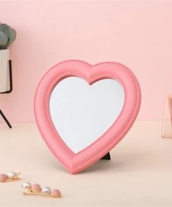Korting ? Merkloos Make Up Spiegel Hart - Hart Vormige Spiegel - Roze Rand - Roze Hart - Beauty - Kamer Accessoire - Decoratie - Schattige Spiegel Met Standaard - Decoratie Spiegel ?