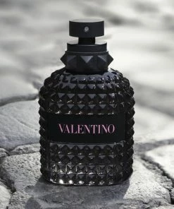 Beste deal ? Valentino - Eau De Toilette - Uomo Born In Roma - 50 Ml ✨ -Tom Ford Shop 550x550 532