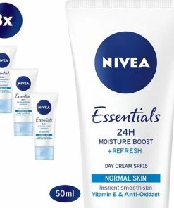 Kopen ? NIVEA Essentials Hydraterende Dagcrème - SPF 15 - 3 X 50ml ❤️