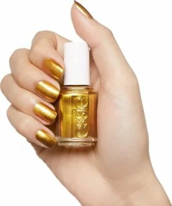 Nieuw ? Essie Nagellak Winter 2018 - 587 Million Mile Hues ⭐ 21 Nieuw ? Essie Nagellak Winter 2018 - 587 Million Mile Hues ⭐ -Tom Ford Shop 550x658 2
